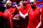 -火箭队与人队进行交易，NBA历史性转会达成