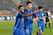 开元体育-江苏苏宁客场逼平上海申花，保持稳定表现！