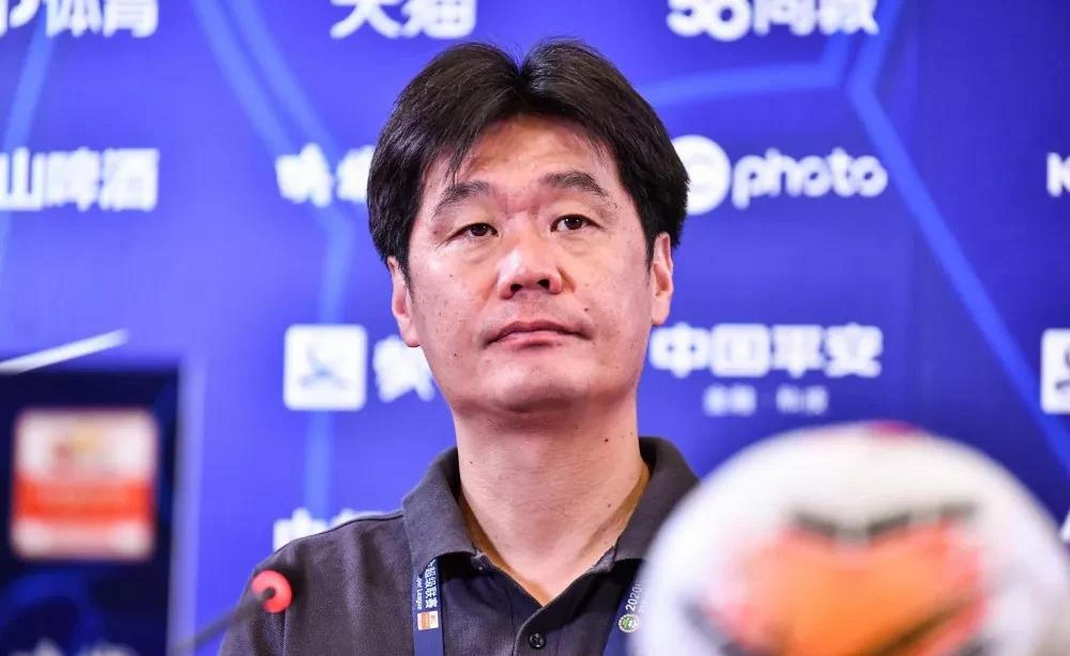 山东鲁能客场逼平深圳佳兆业，关键时刻坚持