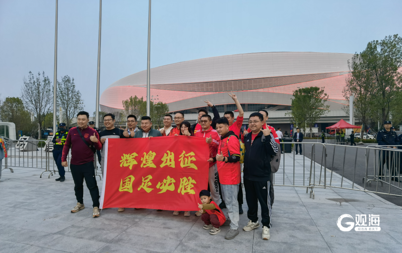 关于足球职业联赛决战即将打响，乐观气氛蔓延的信息