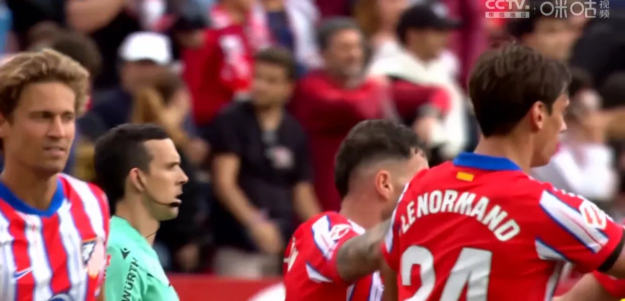 包含瓦伦西亚客场报围，绝杀维拉利尔完成逆转的词条