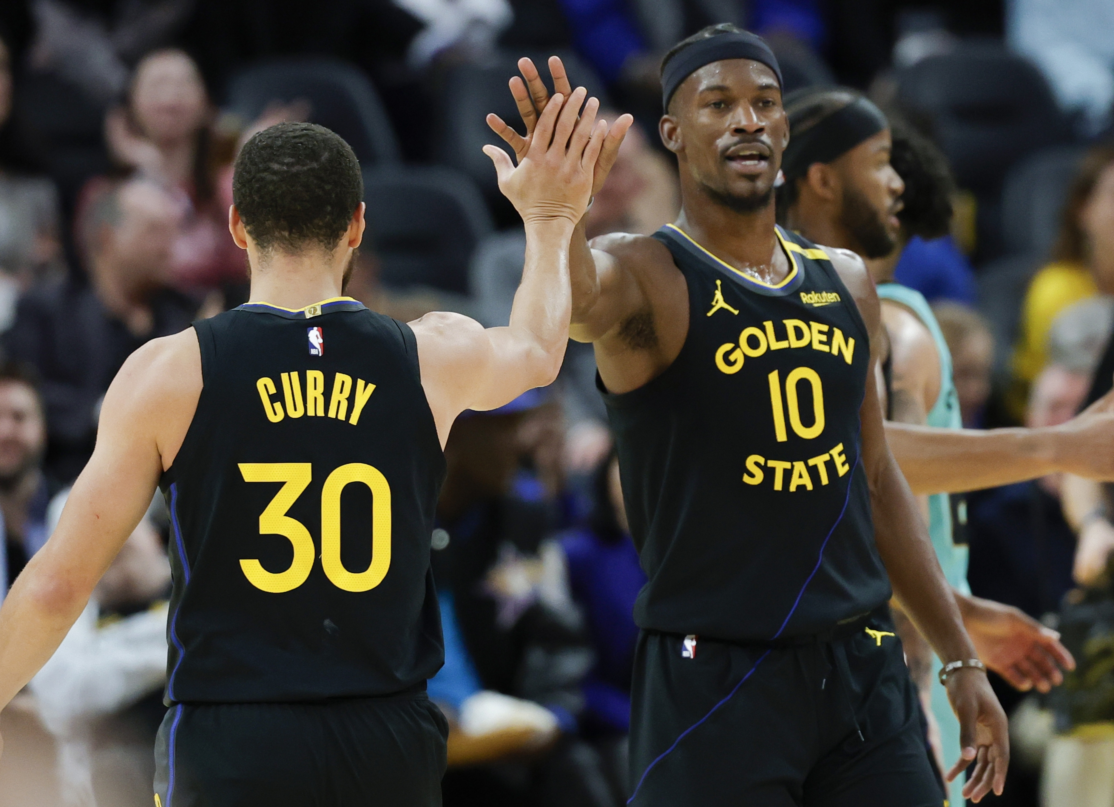 网队逆转篮网,取得两连胜 网队逆转篮网,取得两连胜