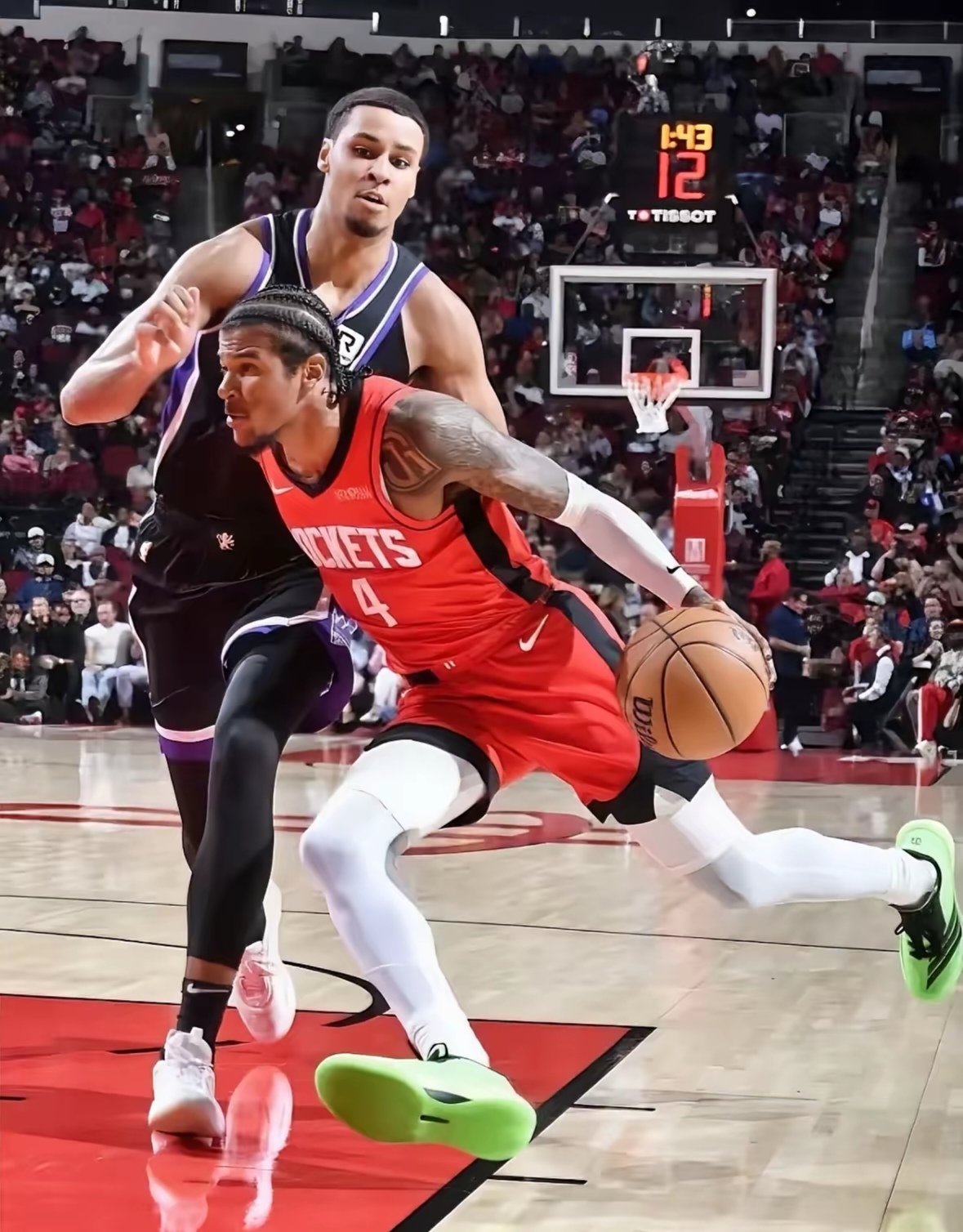 猛龙力克尼克斯，范弗利特表现出色